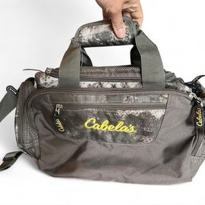 Cabela's Camo 6-Pocket Duffel Bag NWOT Shoulder Strap Hunting Outdoor